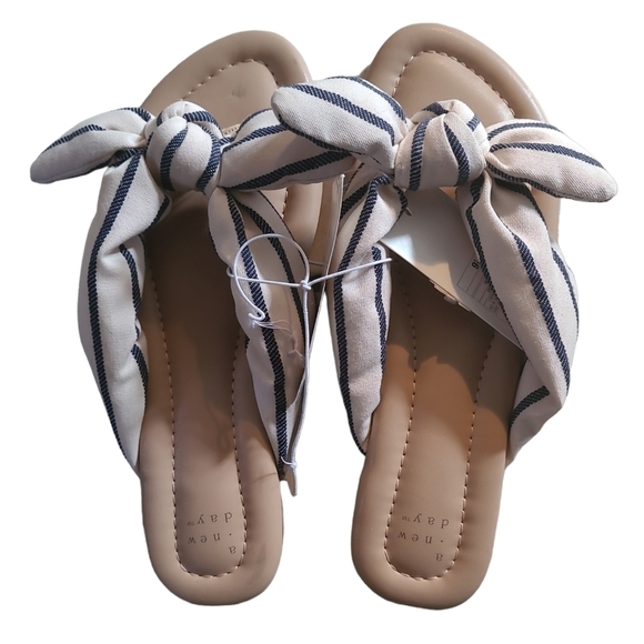 a new day sandals size 9.5 - Picture 1 of 4